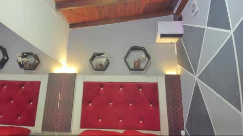 Snapshot of karoll014 chatting on May 2026 12:09:02 PM Karol online show from May 2026 12:09:02 PM