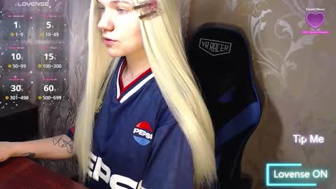 Snapshot of karolynafox chatting on February 2026 10:34:02 AM Caroline Fox online show from February 2026 10:34:02 AM