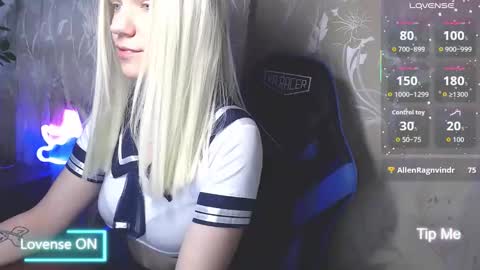 Caroline Fox online show from May 2026 10:00:01 AM