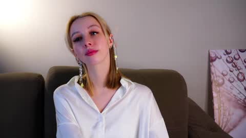 Angel online show from February 2026 12:49:01 PM