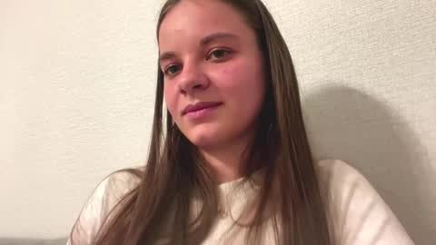 Lia online show from March 2026 04:13:01 PM