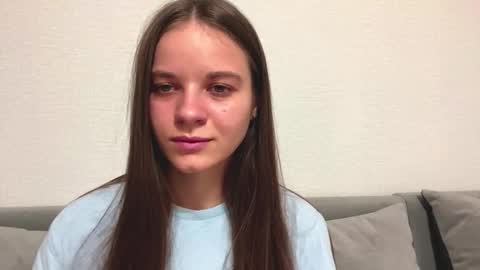 Lia online show from March 2026 04:21:02 PM