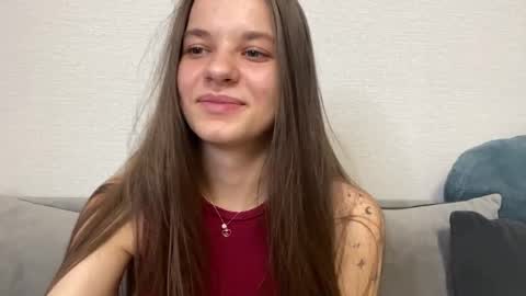 Lia online show from April 2026 07:58:01 PM