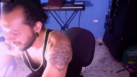 Karu online show from April 2026 01:42:02 AM