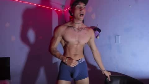 ---Kary--- online show from September 2025 06:40:01 AM