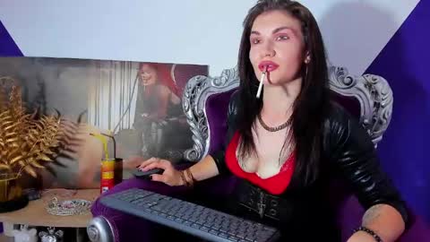 Snapshot of kasandrahayes chatting on May 2026 04:15:01 PM Miss K. online show from May 2026 04:15:01 PM