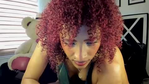 Kasie lopez online show from September 2025 02:39:02 PM