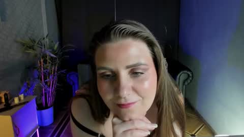 Kassandra online show from June 2026 04:11:01 PM