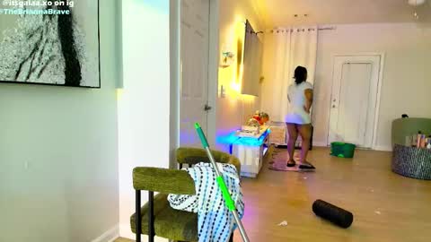 BriannaBrave online show from March 2026 12:50:01 AM