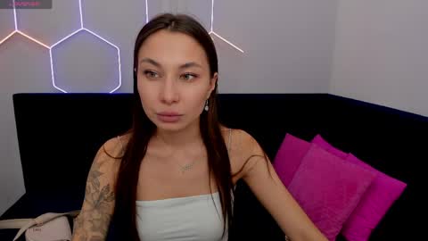 Snapshot of kat__cat chatting on May 2026 08:53:02 AM kat__cat online show from May 2026 08:53:02 AM