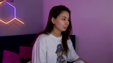 Snapshot of kat__cat chatting on May 2026 02:18:02 AM kat__cat online show from May 2026 02:18:02 AM