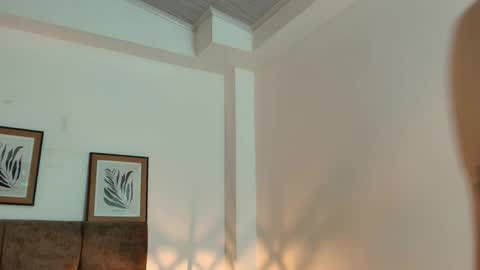 Snapshot of kat_paradisse chatting on May 2026 12:04:02 PM kat paradisse online show from May 2026 12:04:02 PM