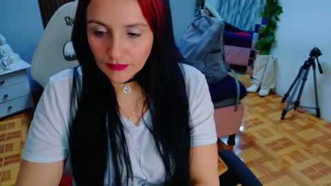 Snapshot of kataleya_29 chatting on June 2026 04:11:01 PM kate online show from June 2026 04:11:01 PM