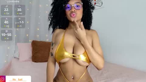 Kataleya online show from November 2025 09:47:01 PM