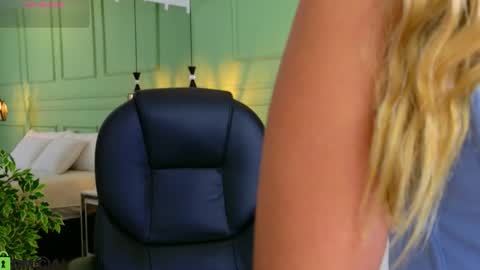 Kat online show from March 2026 11:49:01 AM