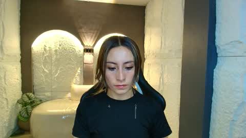 Katalina  online show from March 2026 03:11:01 AM