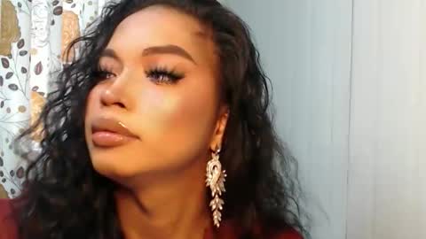 Snapshot of katalina_rouge chatting on March 2026 04:38:02 AM IVY JANE online show from March 2026 04:38:02 AM