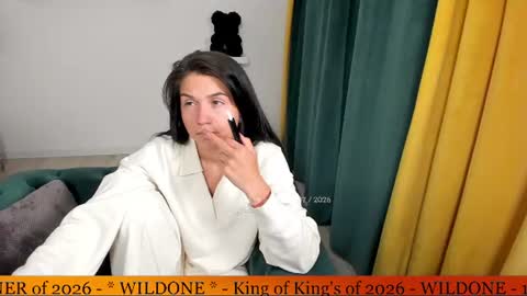 Snapshot of katarina_blades chatting on July 2026 11:37:01 PM online show from July 2026 11:37:01 PM