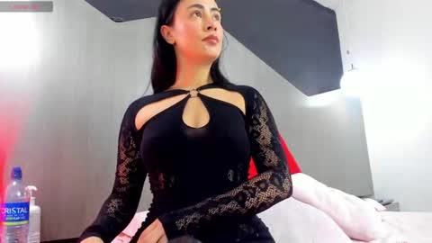 Kate Evans online show from July 2026 10:53:01 AM