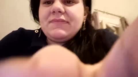 Kate online show from October 2025 04:33:01 AM