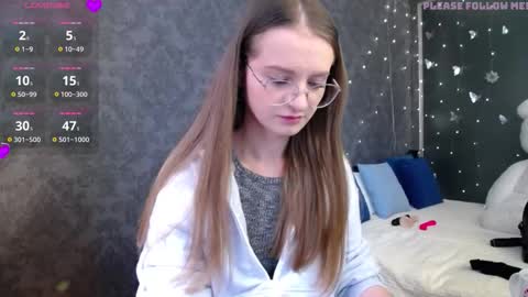 Snapshot of kate_jonson chatting on February 2026 01:51:02 PM .Be kind and gentle with me and I will do my best for you. online show from February 2026 01:51:02 PM