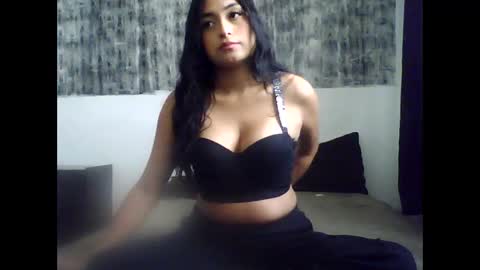 Snapshot of kate_mossi chatting on May 2026 06:36:02 PM Danna online show from May 2026 06:36:02 PM