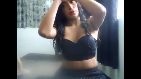 Snapshot of kate_mossi chatting on May 2026 04:47:02 PM Danna online show from May 2026 04:47:02 PM