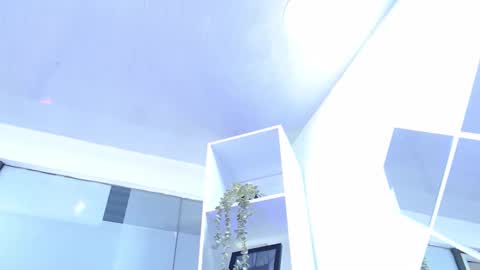 Kate  online show from November 2025 08:11:02 PM