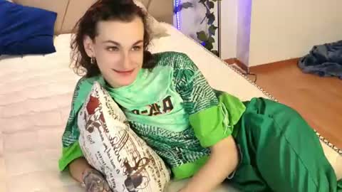 kate_sparkl online show from August 2026 11:36:01 PM