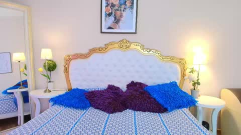 katee Martinez online show from April 2026 07:58:02 PM