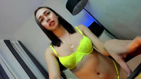 katetelmo  - Insta online show from September 2025 10:42:01 PM