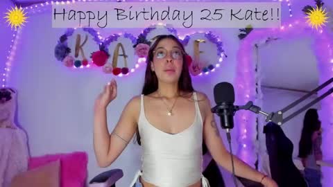 Snapshot of kateraw chatting on April 2026 03:58:01 AM Kate online show from April 2026 03:58:01 AM