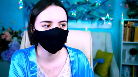 katewillows online show from March 2026 04:18:01 AM