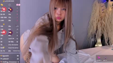 Snapshot of kathegomez_ chatting on January 2025 10:37:01 PM KatheGomez  online show from January 2025 10:37:01 PM
