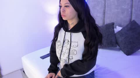 Snapshot of kathegomez_ chatting on February 2025 11:21:02 AM KatheGomez  online show from February 2025 11:21:02 AM