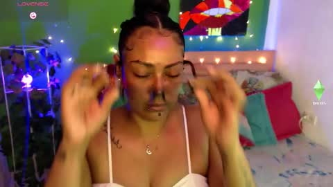 Snapshot of katherincastillo chatting on October 2025 07:54:02 AM katherin online show from October 2025 07:54:02 AM