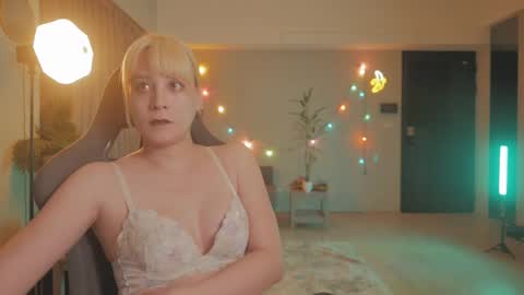 Kathy online show from September 2025 06:40:02 PM