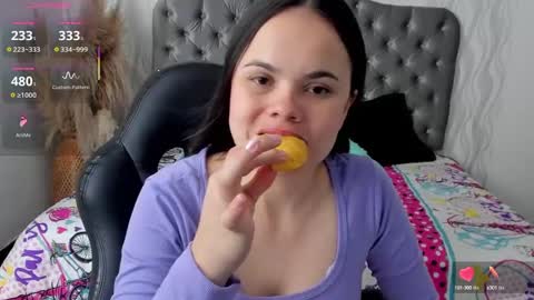 Snapshot of kathh_latorre chatting on September 2025 03:17:01 PM kathh_latorre online show from September 2025 03:17:01 PM