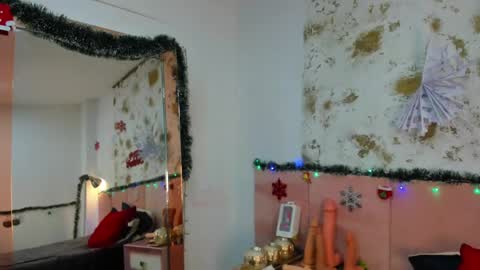 Snapshot of kathia_lopera chatting on December 2024 04:43:01 AM Khatia online show from December 2024 04:43:01 AM