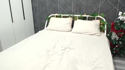 KathrineBerry online show from January 2026 06:49:01 AM