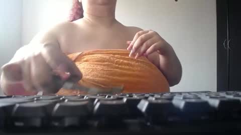 Snapshot of kathybigboobsbbw_ chatting on January 2025 07:45:01 PM kathybigboobsbbw_ online show from January 2025 07:45:01 PM