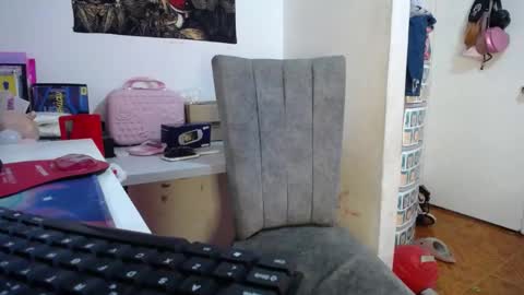 Snapshot of kathybigboobsbbw_ chatting on February 2025 10:43:01 PM kathybigboobsbbw_ online show from February 2025 10:43:01 PM