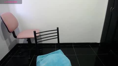 Snapshot of kathybigboobsbbw_ chatting on March 2025 10:20:02 PM kathybigboobsbbw_ online show from March 2025 10:20:02 PM