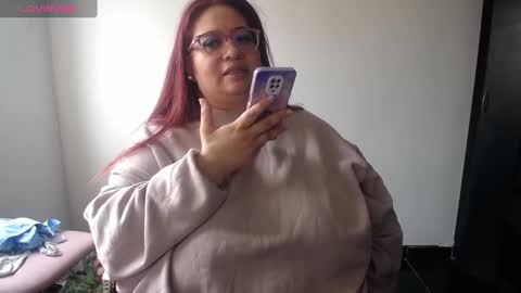 Snapshot of kathybigboobsbbw_ chatting on March 2025 04:17:01 PM kathybigboobsbbw_ online show from March 2025 04:17:01 PM