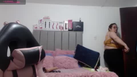 Snapshot of kathybigboobsbbw_ chatting on October 2025 08:53:02 PM kathybigboobsbbw_ online show from October 2025 08:53:02 PM