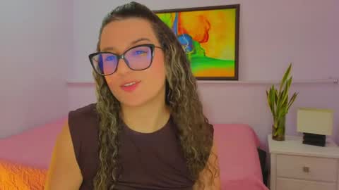 Snapshot of katia_foxx chatting on May 2026 12:32:01 PM Khaterine online show from May 2026 12:32:01 PM