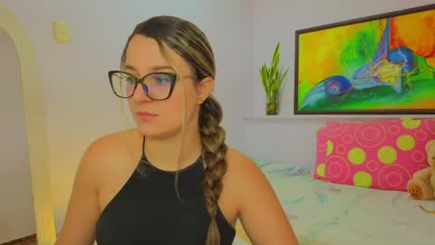 Snapshot of katia_foxx chatting on May 2026 12:01:01 PM Khaterine online show from May 2026 12:01:01 PM