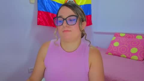 Snapshot of katia_foxx chatting on June 2026 07:29:01 PM Khaterine online show from June 2026 07:29:01 PM