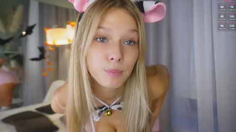 Snapshot of katie_dierse chatting on October 2025 01:37:01 PM Katie online show from October 2025 01:37:01 PM