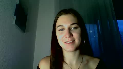 katie_foxi online show from September 2025 04:29:02 PM